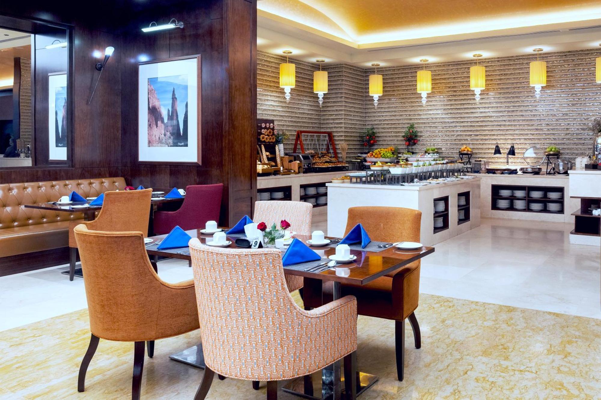 Grand Millennium Tabuk Hotel Luaran gambar