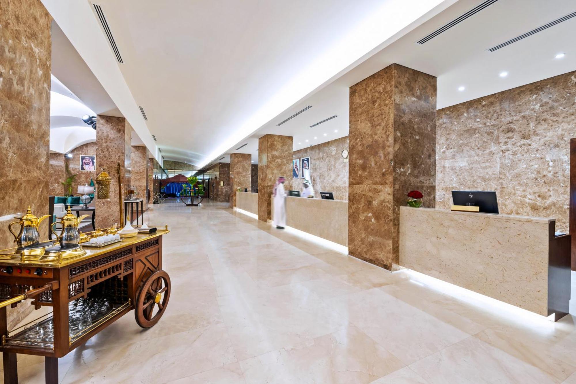 Grand Millennium Tabuk Hotel Luaran gambar