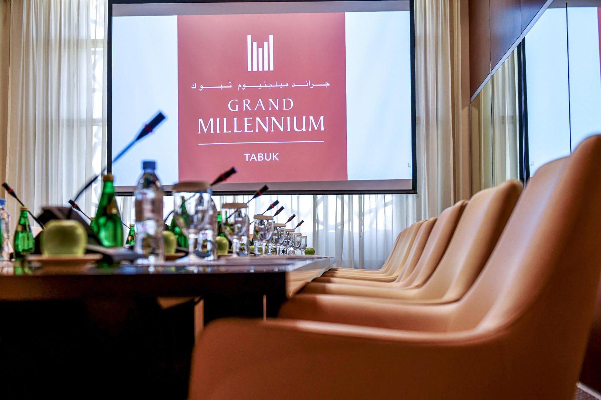 Grand Millennium Tabuk Hotel Luaran gambar